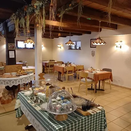 Winzenberg ホテル 2*