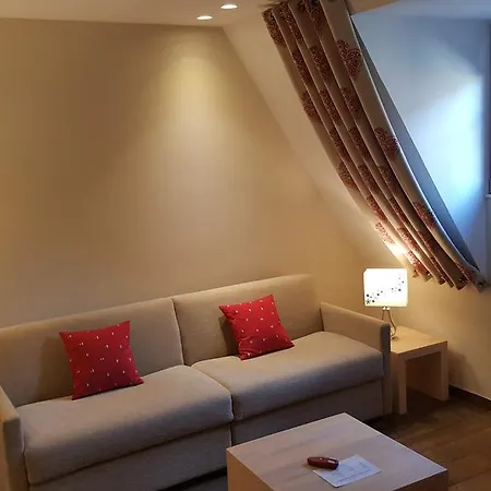 Winzenberg ホテル 2*